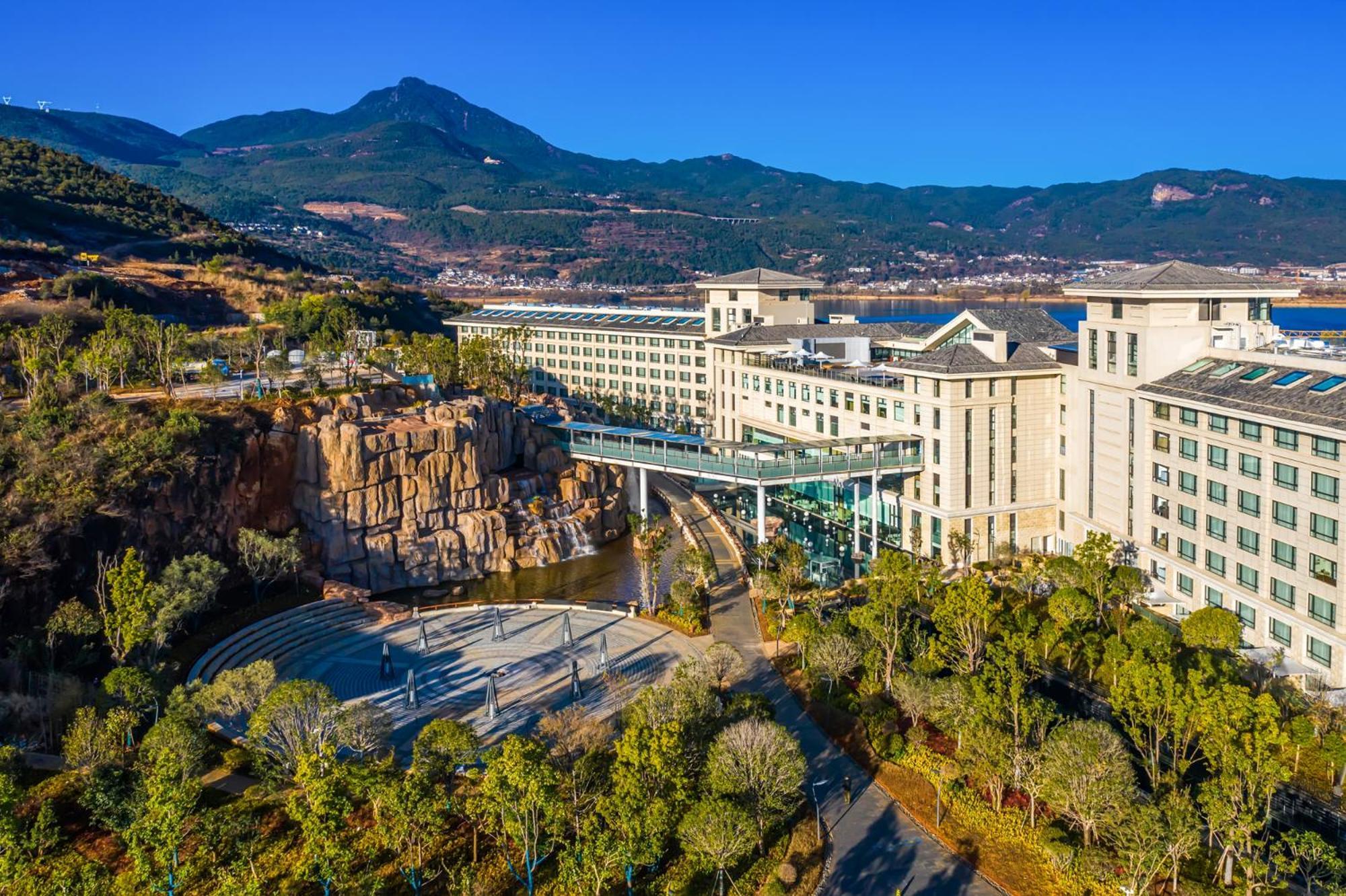 Hotel Hilton Lijiang à Lijiang  Extérieur photo