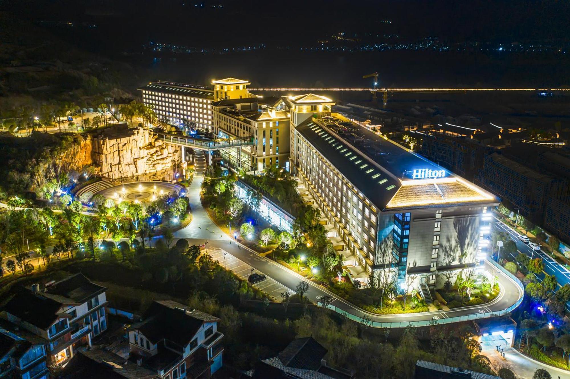 Hotel Hilton Lijiang à Lijiang  Extérieur photo
